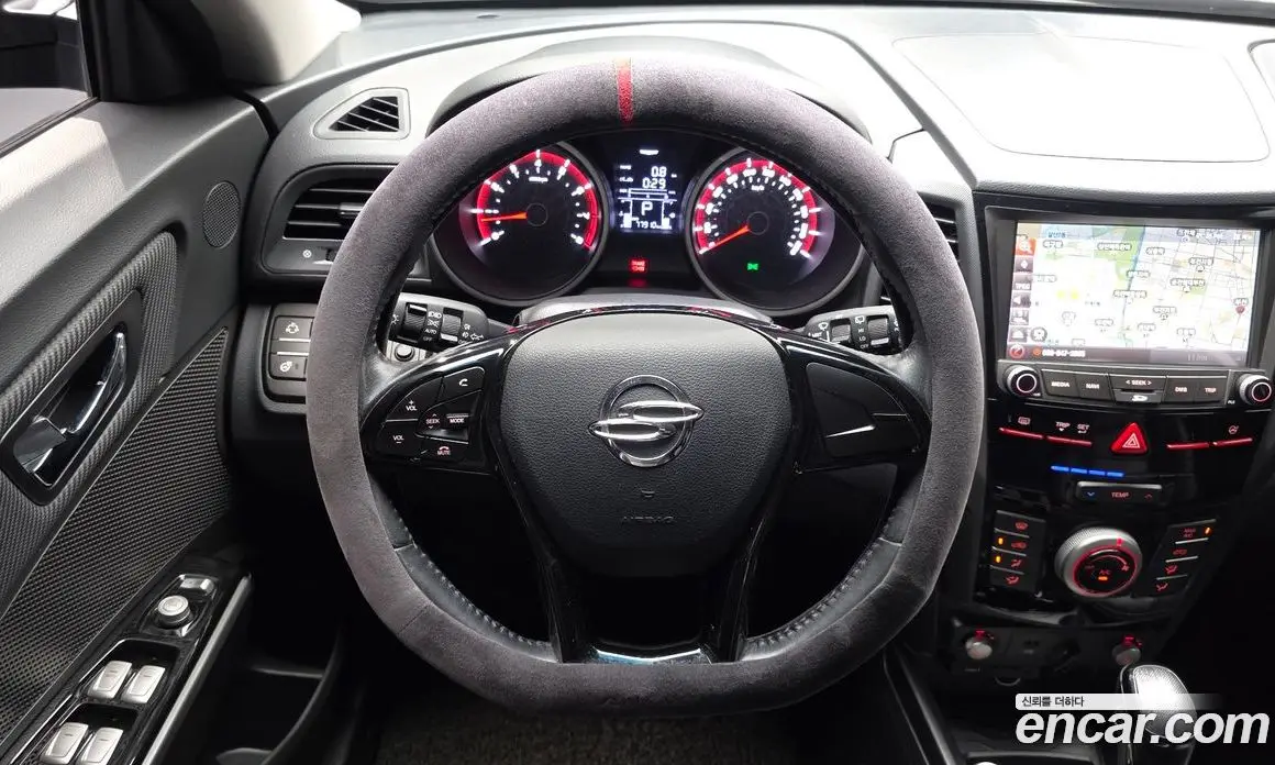 SsangYong TIBOLI 2016 1.6 автомат (гидро), фото 13
