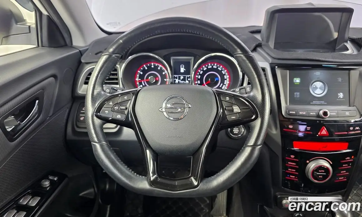 SsangYong TIBOLI 2017 1.6 автомат (гидро), фото 19