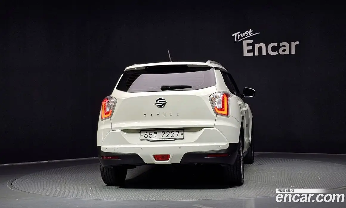 SsangYong TIBOLI 2017 1.6 автомат (гидро), фото 4
