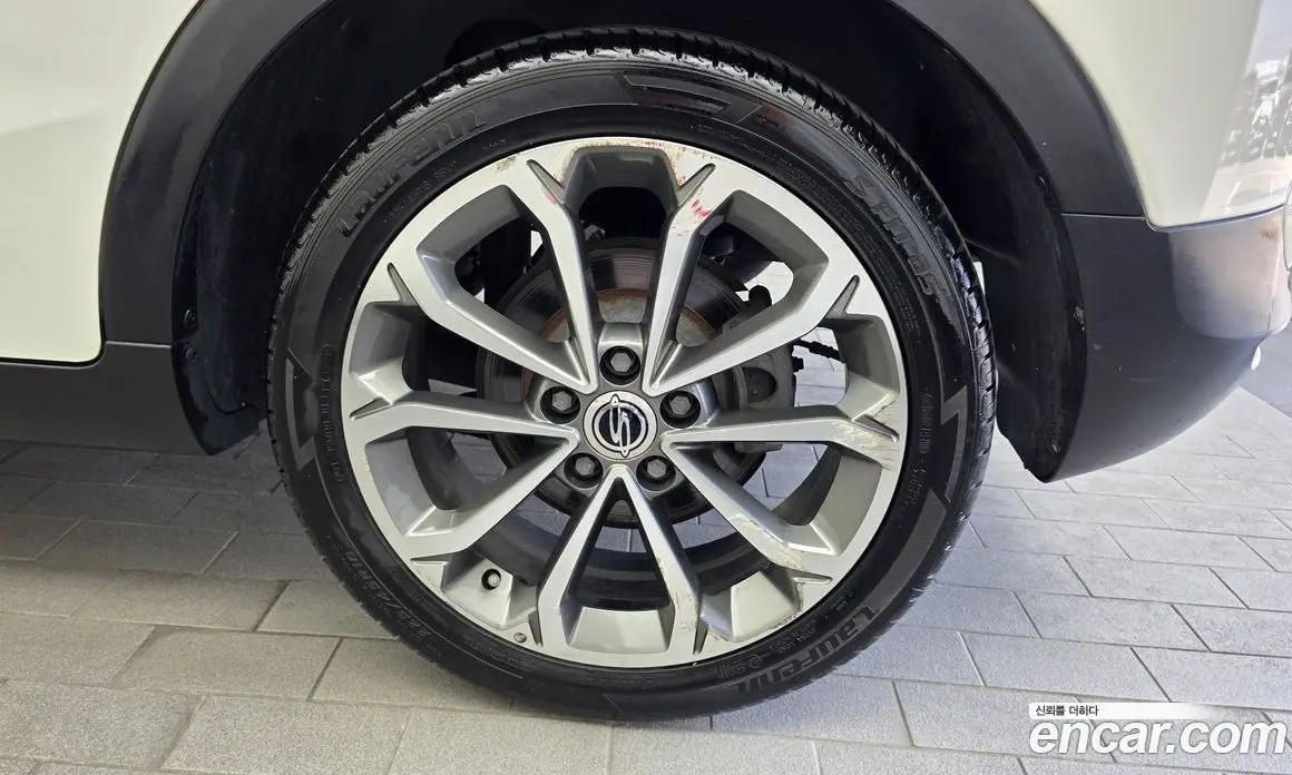 SsangYong TIBOLI 2017 1.6 автомат (гидро), фото 7