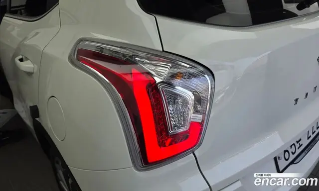 SsangYong TIBOLI 2017 1.6 автомат (гидро), миниатюра 9