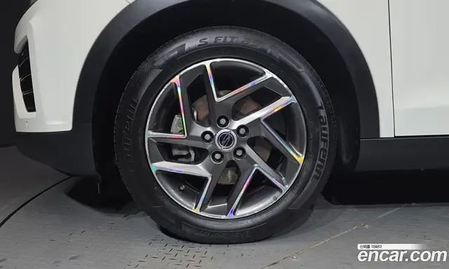 SsangYong TIBOLI 2022 1.5 автомат (гидро), миниатюра 5