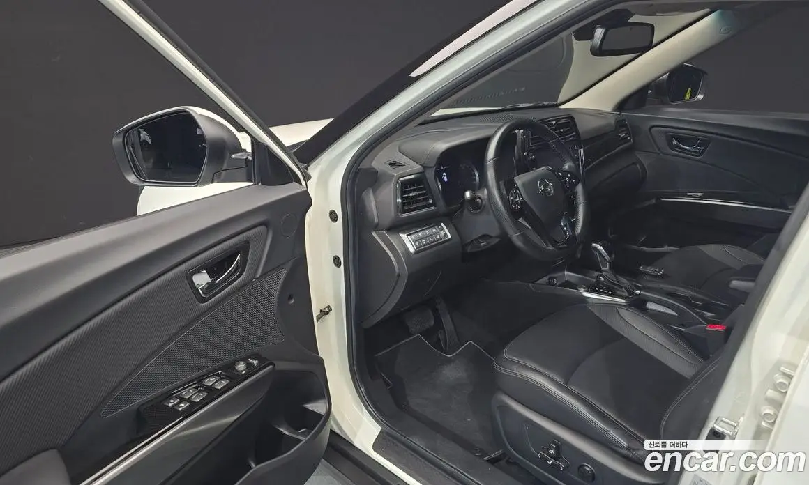 SsangYong TIBOLI 2022 1.5 автомат (гидро), фото 10