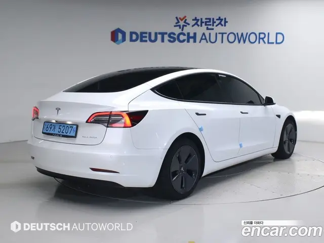Tesla Model 3 2022 автомат (гидро), миниатюра 2 Tesla Model 3 2022 автомат (гидро), миниатюра 2