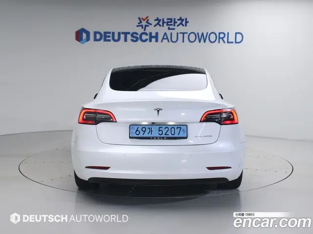 Tesla Model 3 2022 автомат (гидро), миниатюра 4 Tesla Model 3 2022 автомат (гидро), миниатюра 4