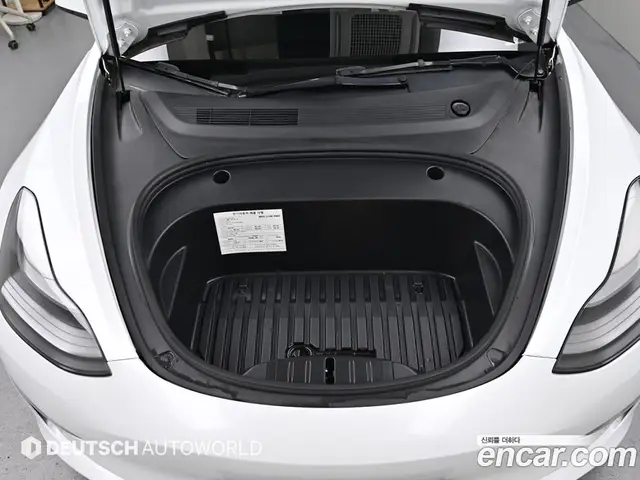 Tesla Model 3 2022 автомат (гидро), миниатюра 6 Tesla Model 3 2022 автомат (гидро), миниатюра 6