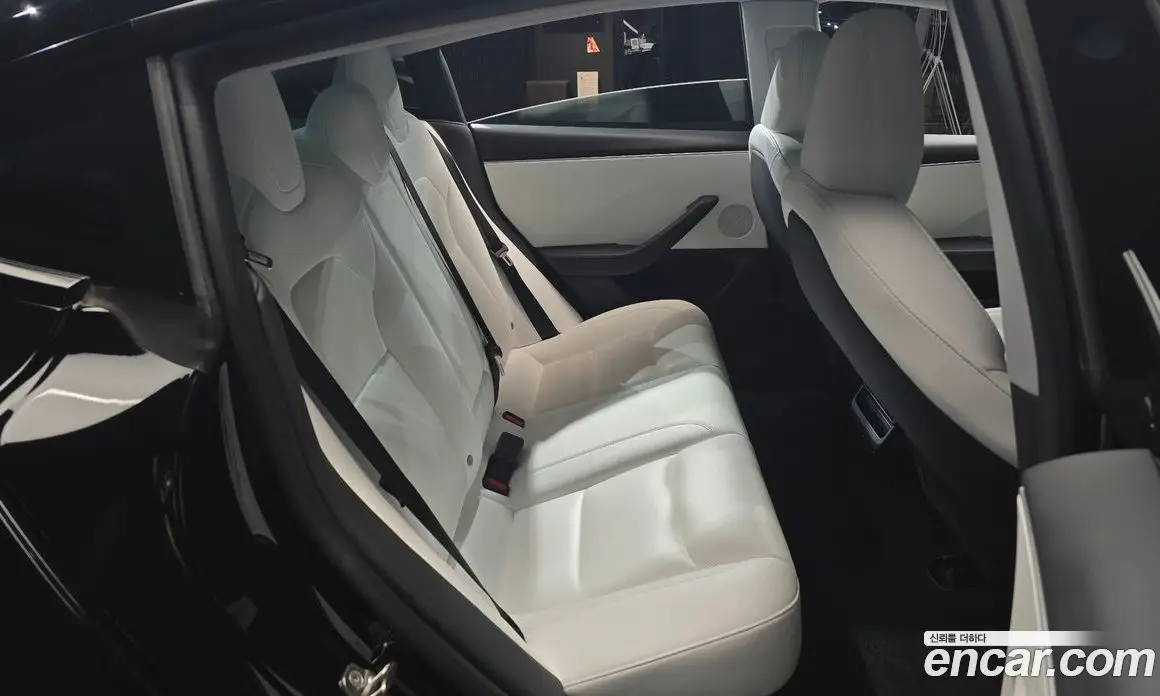 Tesla Model 3 2024 0.2 автомат (гидро), фото 11 Tesla Model 3 2024 0.2 автомат (гидро), фото 11