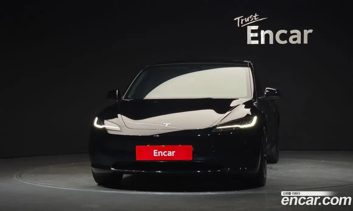 Tesla Model 3 2024 0.2 автомат (гидро), фото 3 Tesla Model 3 2024 0.2 автомат (гидро), фото 3