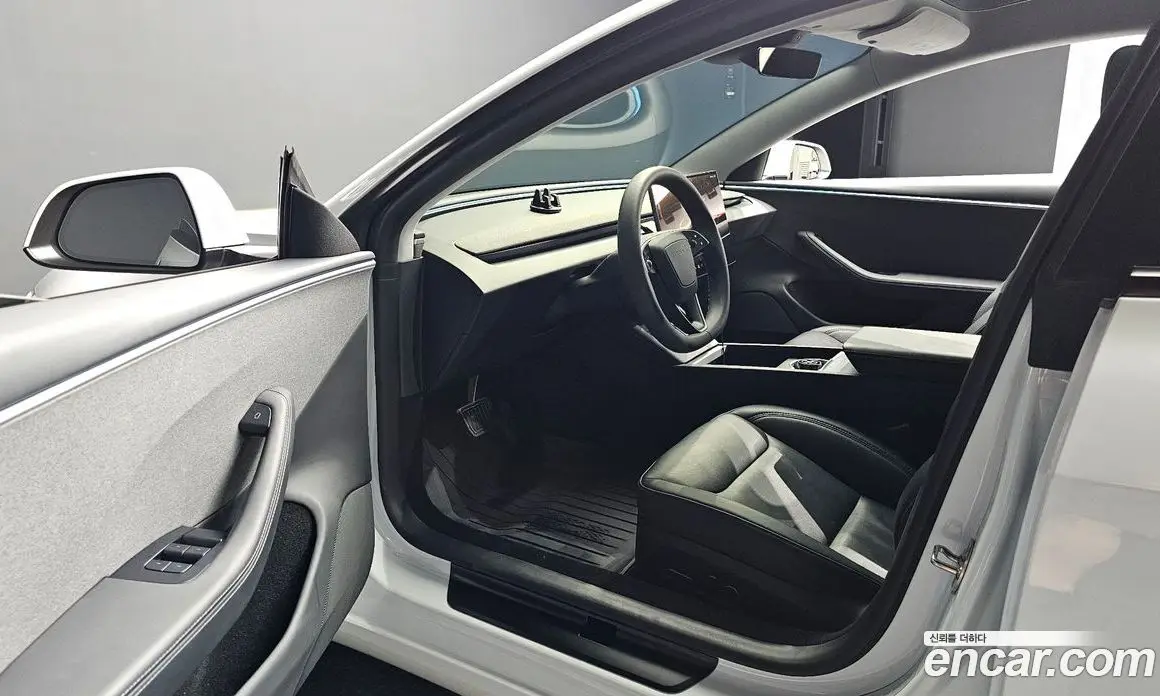 Tesla Model 3 2024 0.2 автомат (гидро), фото 13 Tesla Model 3 2024 0.2 автомат (гидро), фото 13