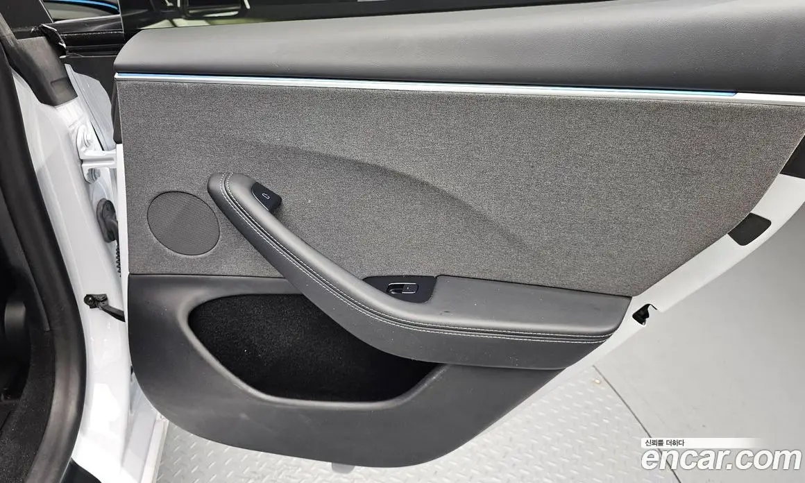 Tesla Model 3 2024 0.2 автомат (гидро), фото 15 Tesla Model 3 2024 0.2 автомат (гидро), фото 15