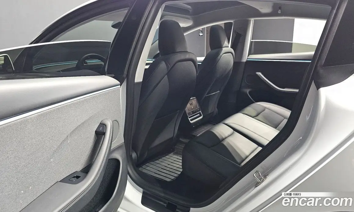 Tesla Model 3 2024 0.2 автомат (гидро), фото 16 Tesla Model 3 2024 0.2 автомат (гидро), фото 16