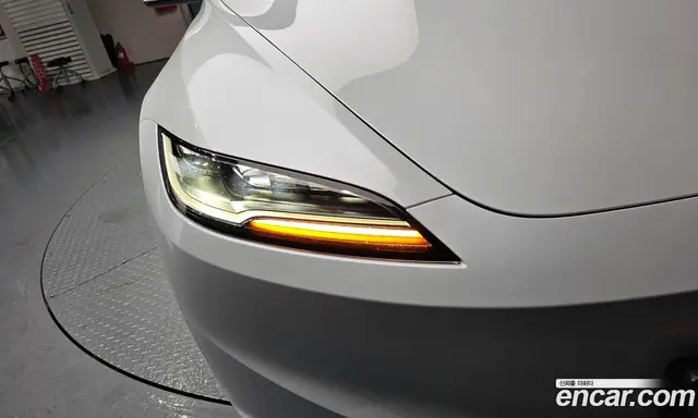 Tesla Model 3 2024 0.2 автомат (гидро), миниатюра 8 Tesla Model 3 2024 0.2 автомат (гидро), миниатюра 8