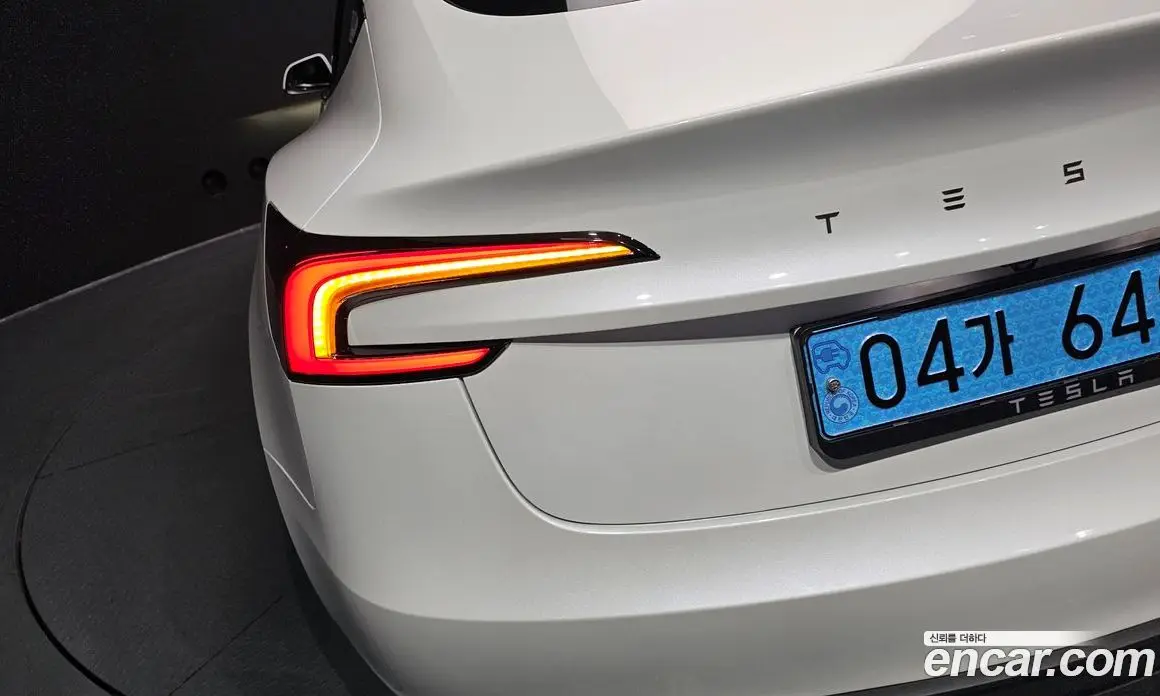 Tesla Model 3 2024 0.2 автомат (гидро), фото 9 Tesla Model 3 2024 0.2 автомат (гидро), фото 9