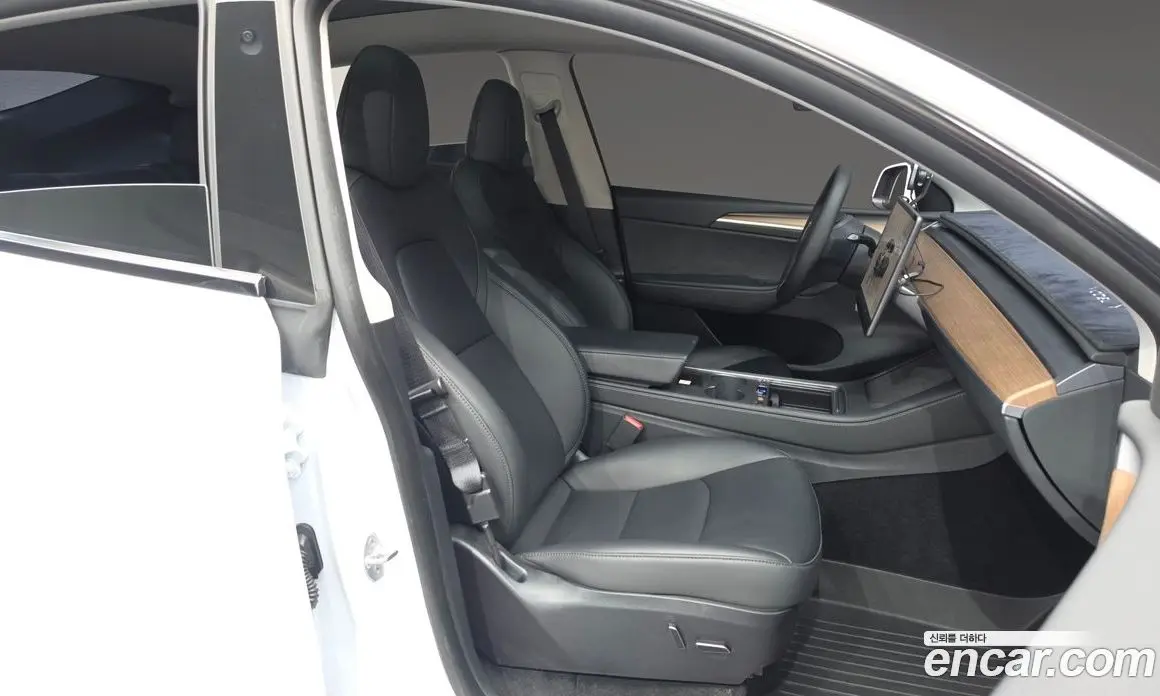 Tesla Model Y 2024 0.2 автомат (гидро), фото 16 Tesla Model Y 2024 0.2 автомат (гидро), фото 16