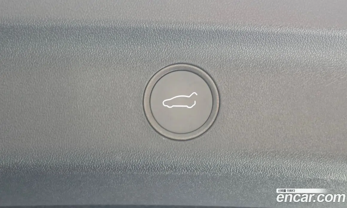 Tesla Model Y 2024 0.2 автомат (гидро), фото 28 Tesla Model Y 2024 0.2 автомат (гидро), фото 28