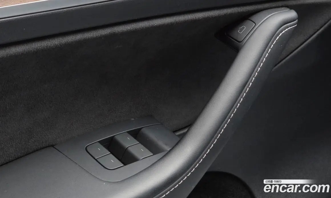 Tesla Model Y 2024 0.2 автомат (гидро), фото 30 Tesla Model Y 2024 0.2 автомат (гидро), фото 30