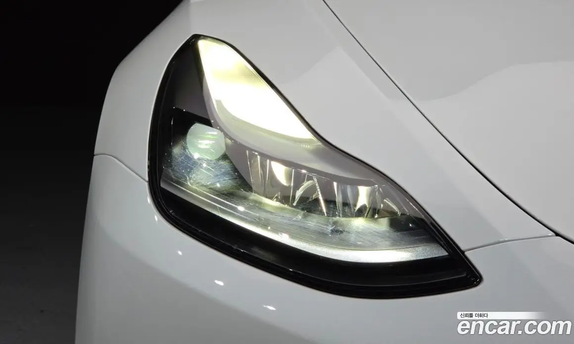 Tesla Model Y 2024 0.2 автомат (гидро), фото 8 Tesla Model Y 2024 0.2 автомат (гидро), фото 8