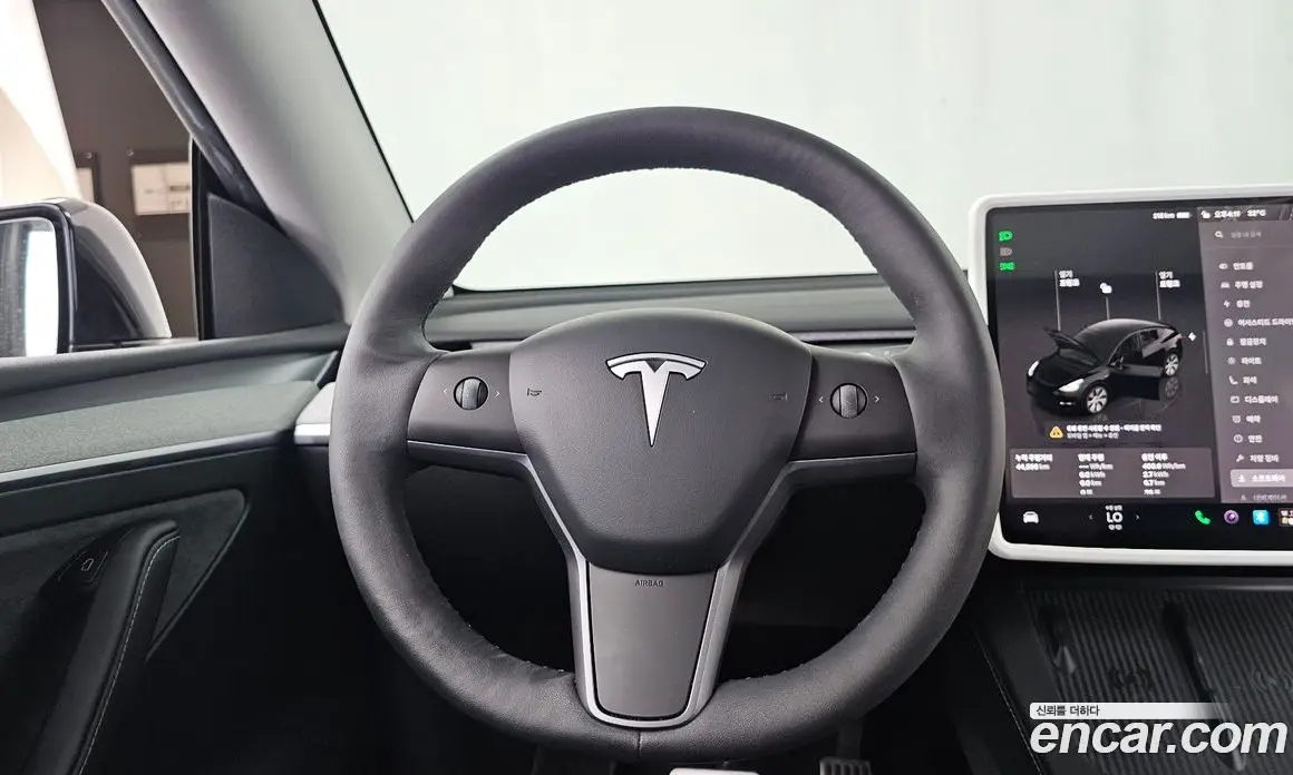 Tesla Model Y 2024 0.2 автомат (гидро), фото 19 Tesla Model Y 2024 0.2 автомат (гидро), фото 19