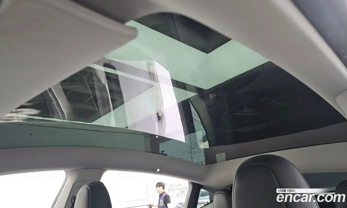 Tesla Model Y 2024 0.2 автомат (гидро), фото 25 Tesla Model Y 2024 0.2 автомат (гидро), фото 25