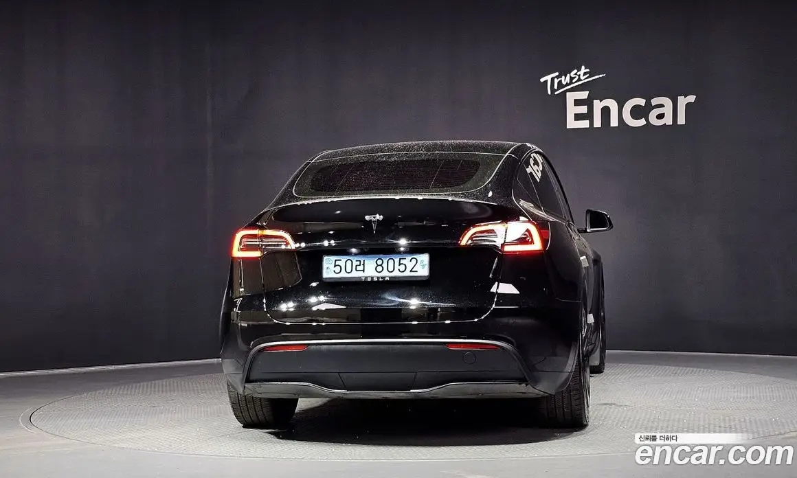 Tesla Model Y 2024 0.2 автомат (гидро), фото 4 Tesla Model Y 2024 0.2 автомат (гидро), фото 4