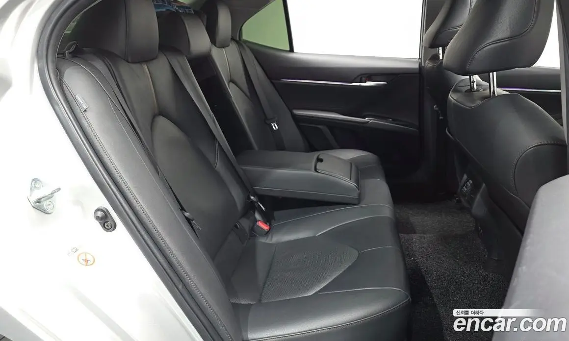Toyota Camry 2018 2.5 автомат (гидро), фото 12 Toyota Camry 2018 2.5 автомат (гидро), фото 12