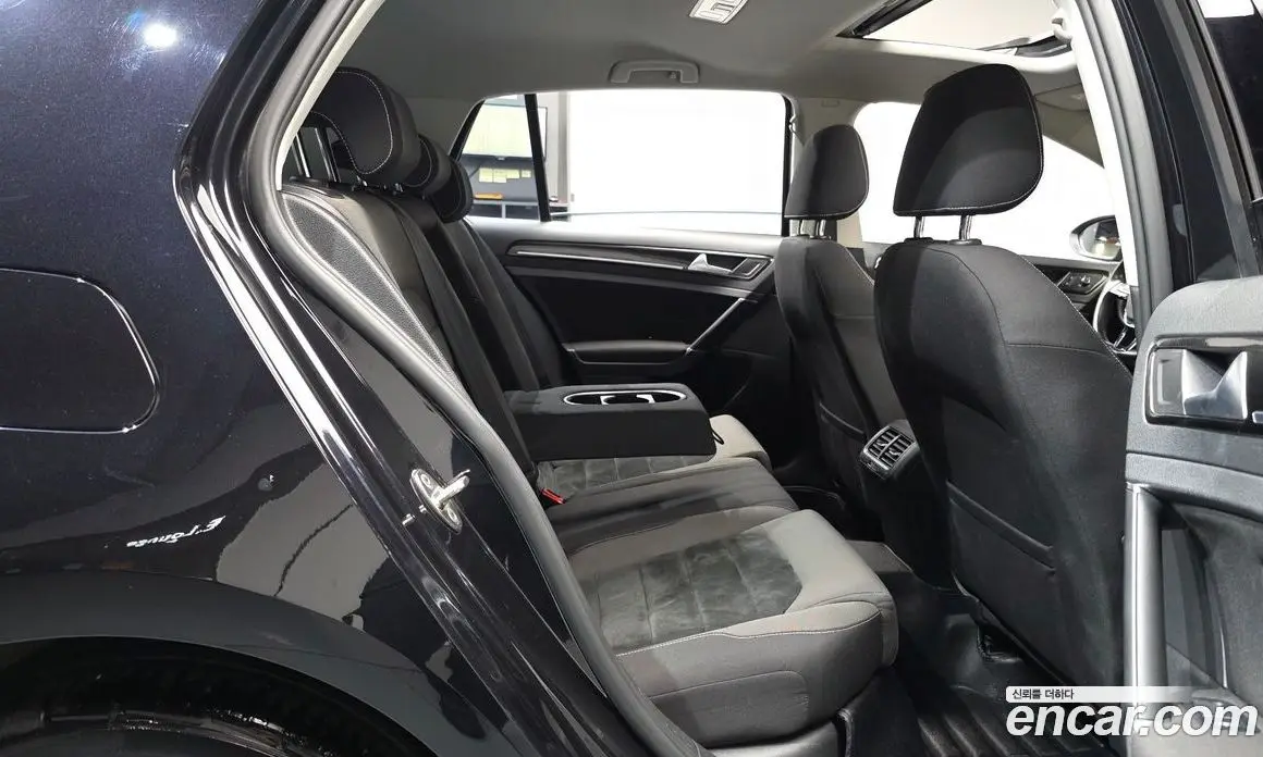 Volkswagen Golf 2015 2.0 автомат (гидро), фото 16