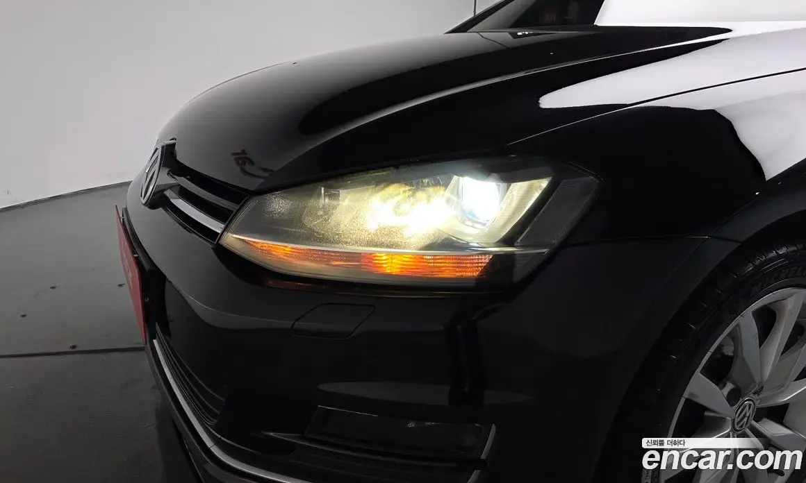 Volkswagen Golf 2015 2.0 автомат (гидро), фото 7