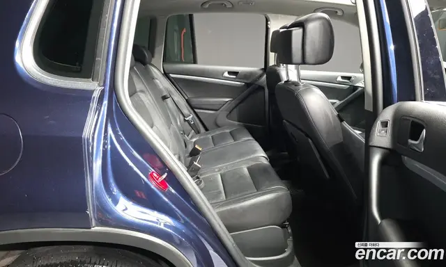 Volkswagen Tiguan 2015 2.0 автомат (гидро), миниатюра 12