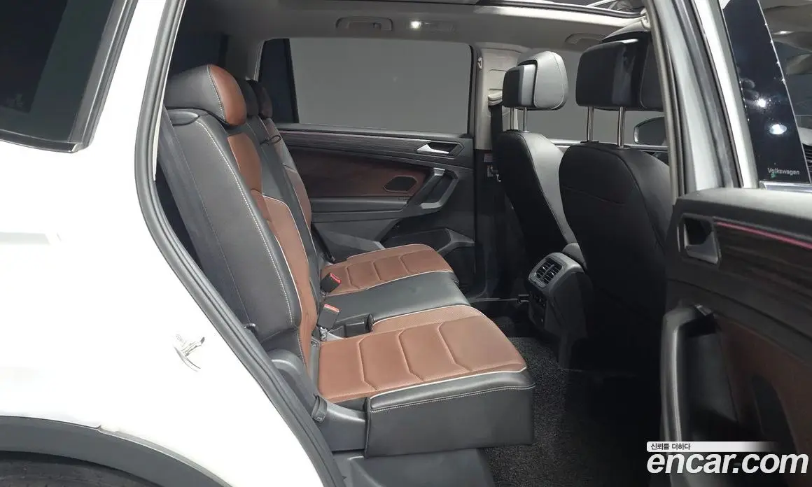 Volkswagen Tiguan 2022 2.0 автомат (гидро), фото 18