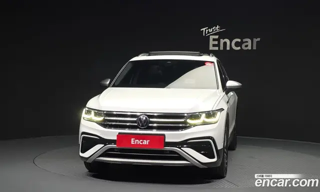 Volkswagen Tiguan 2022 2.0 автомат (гидро), миниатюра 3