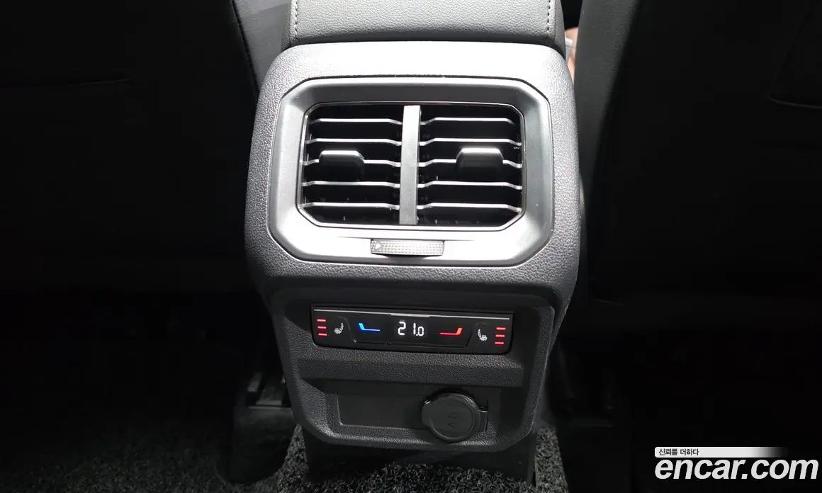 Volkswagen Tiguan 2022 2.0 автомат (гидро), фото 25