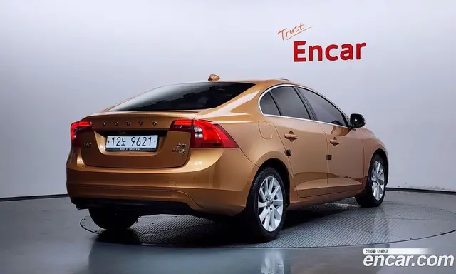 Volvo S60 2014 1.6 автомат (гидро), миниатюра 2