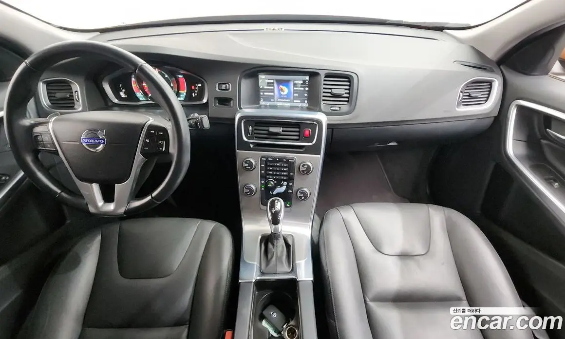 Volvo S60 2014 1.6 автомат (гидро), фото 7