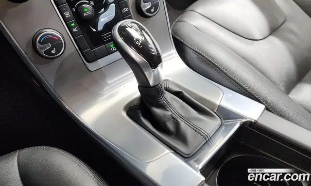 Volvo S60 2014 1.6 автомат (гидро), миниатюра 9