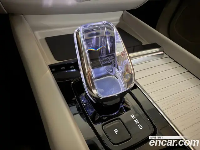 Volvo XC60 2026 2.0 автомат (гидро), миниатюра 9