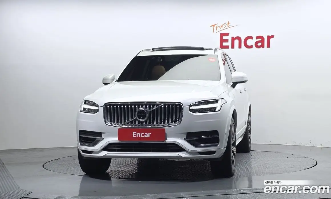 Volvo XC90 2023 2.0 автомат (гидро), фото 3