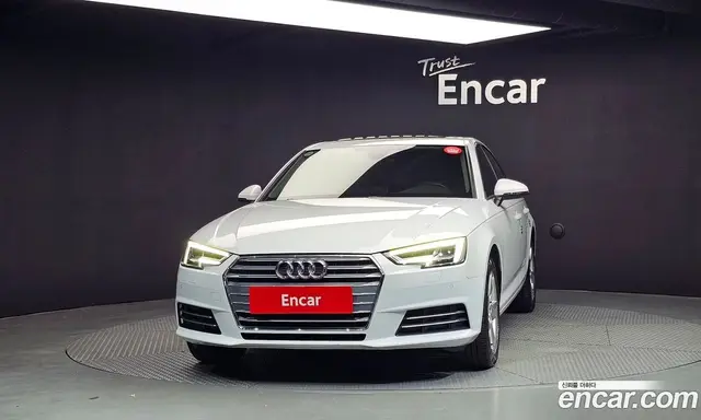 Audi A4 2018 2.0 автомат (гидро), миниатюра 3