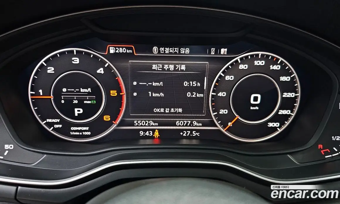 Audi A4 2018 2.0 автомат (гидро), фото 8