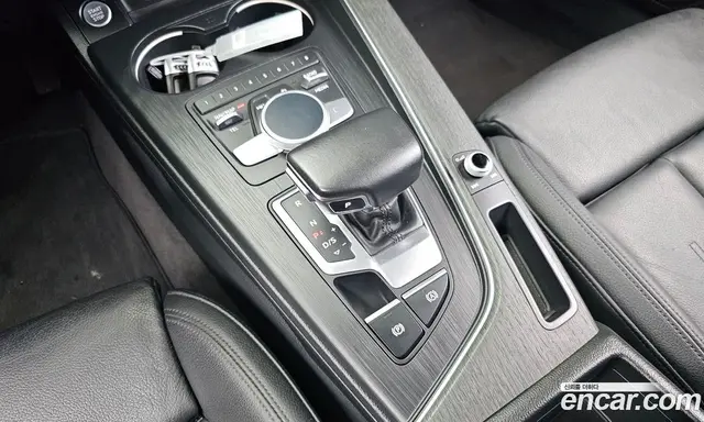 Audi A4 2018 2.0 автомат (гидро), миниатюра 9