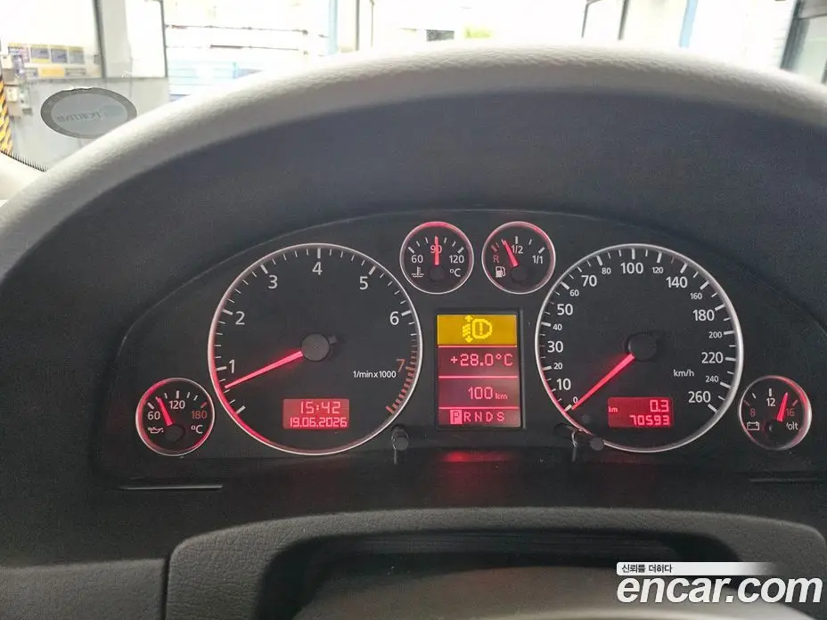 Audi A6 2004 3.0 автомат (гидро), фото 11
