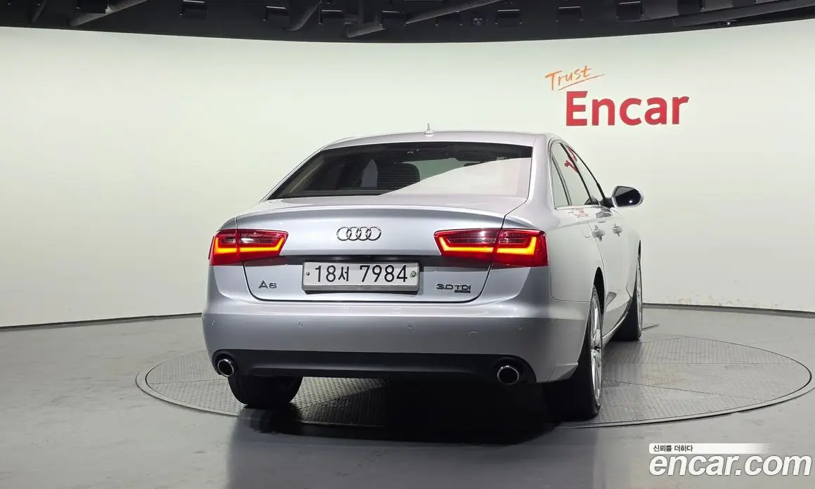 Audi A6 2013 3.0 автомат (гидро), фото 4