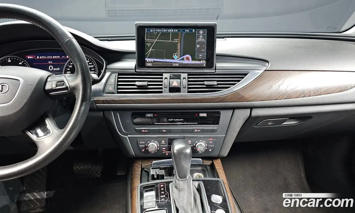 Audi A6 2016 2.0 автомат (гидро), фото 13