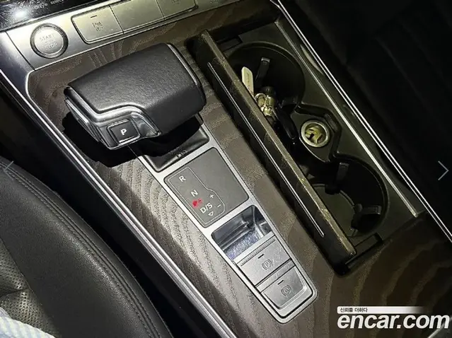 Audi A6 2019 2.0 автомат (гидро), миниатюра 12