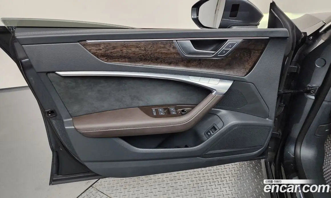 Audi A7 2021 3.0 автомат (гидро), фото 14