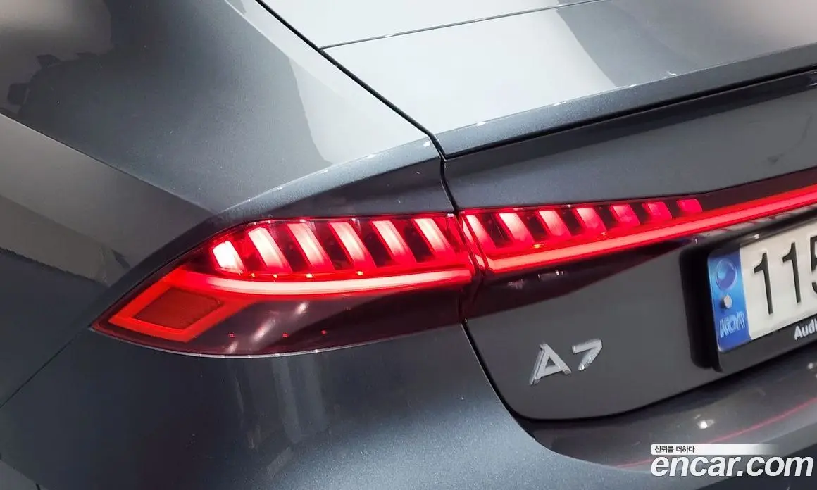 Audi A7 2021 3.0 автомат (гидро), фото 9