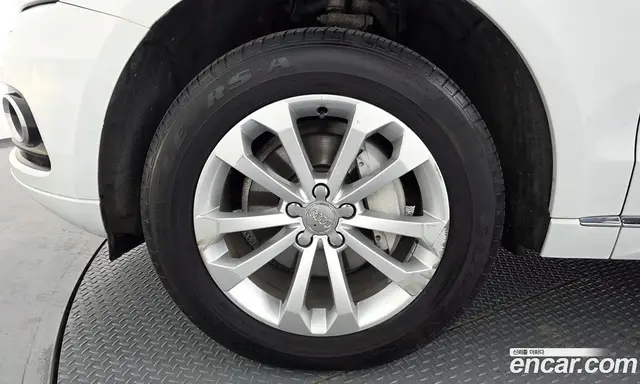Audi Q5 2016 2.0 автомат (гидро), миниатюра 5