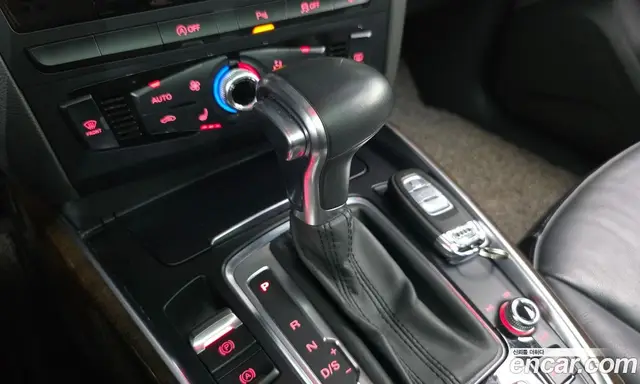 Audi Q5 2016 2.0 автомат (гидро), миниатюра 9