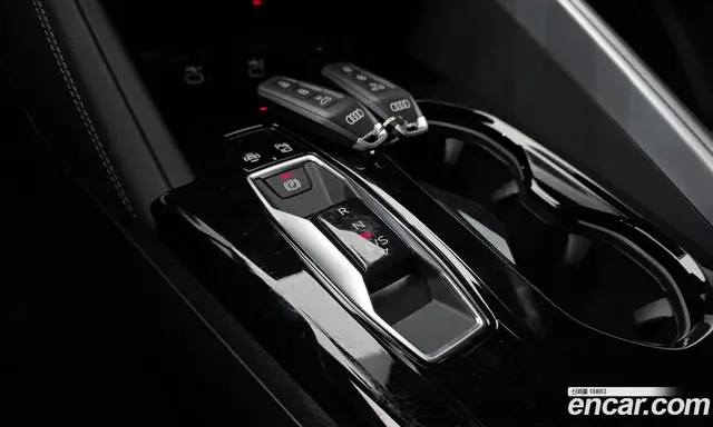 Audi Q5 2025 2.0 автомат (гидро), миниатюра 12