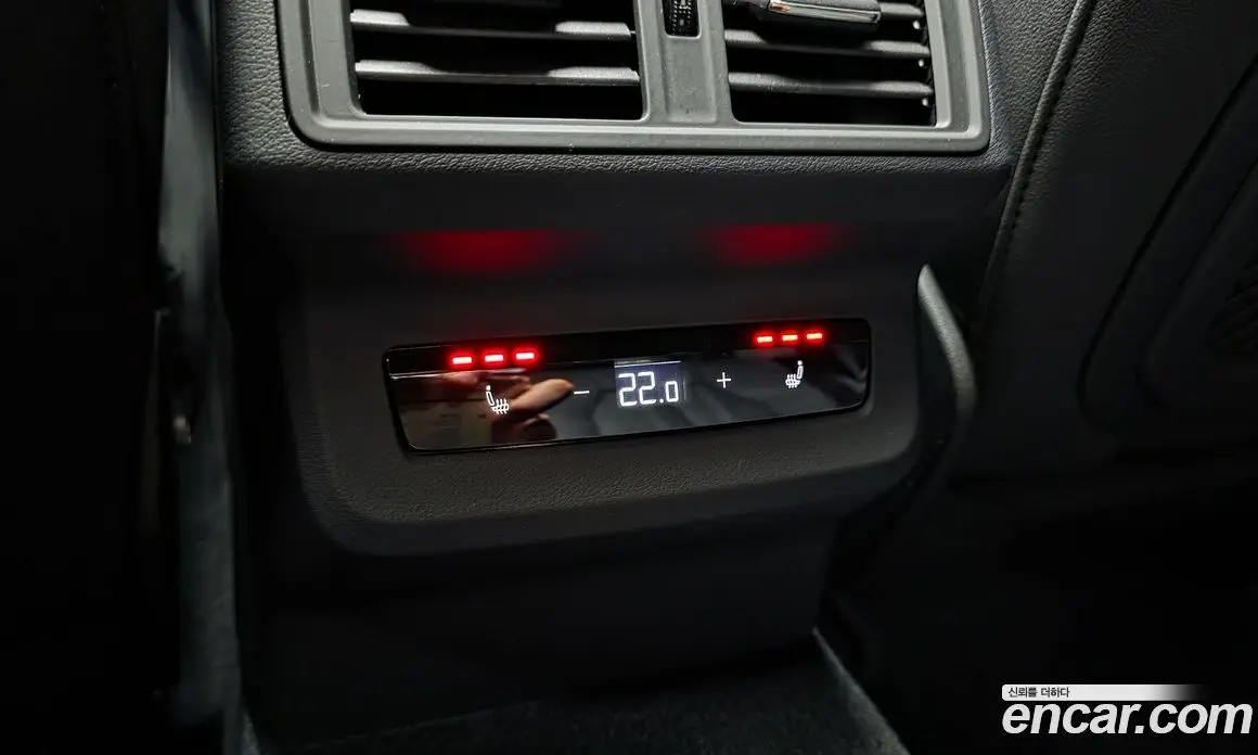 Audi Q5 2025 2.0 автомат (гидро), фото 25