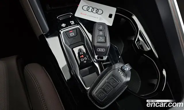 Audi Q5 2025 2.0 автомат (гидро), миниатюра 11